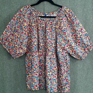 Preloved Old Navy SS Puff Sleeve Blue Multi Floral Top XXL